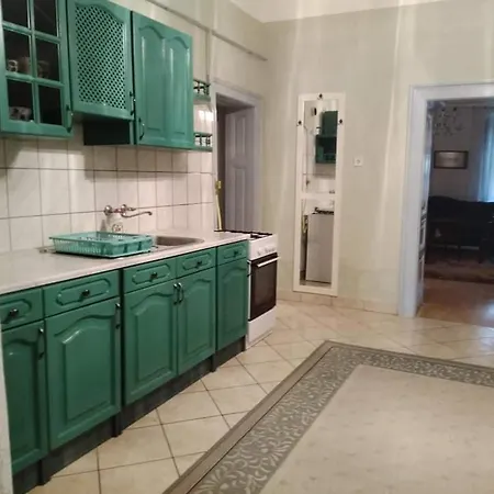 Apartament Rokoko Apartman Abádszalók