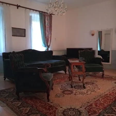 Rokoko Apartman * Abádszalók