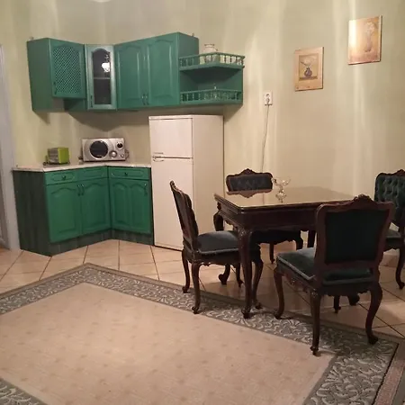 Apartament Rokoko Apartman *