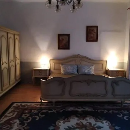 Rokoko Apartman * Abádszalók