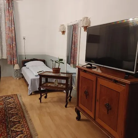 Apartament Rokoko Apartman